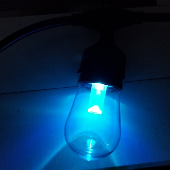 NEW 24' outdoor colour changing LED light string - Picture 10 of 11